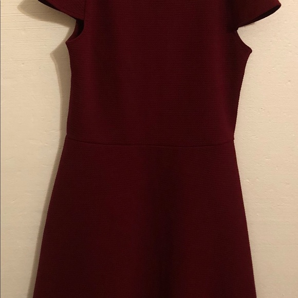 Beautiful maroon dress Ed’s in small. Worn once.❤️ - Picture 5 of 6